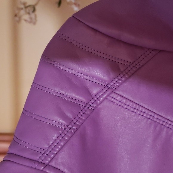 Women's Faux Leather Jacket in Violet. Purple Moto Jacket. NWT. XL.Express.Biker - Picture 6 of 9